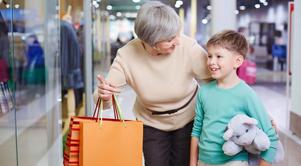 Платят ли пенсионерам за расходы на внуков?